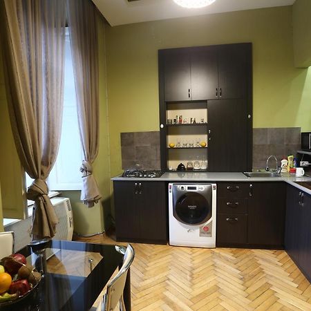 Your Home In The Centre Of Old Tbilisi ภายนอก รูปภาพ